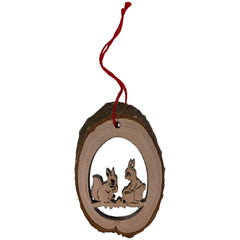 Astholzscheibe Ostern mit beidseitigem Motiv, gelasert aus Holz und mit Aufhängefaden