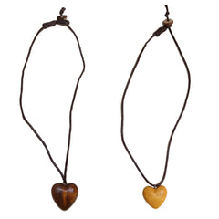 Halsketten Herz in hell oder dunkel aus Holz, Band ca. 40 cm braun