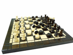 Schach und Dame mit Figuren, Nr. 165A aus Holz, Schachspiel 35x35x2,2 cm