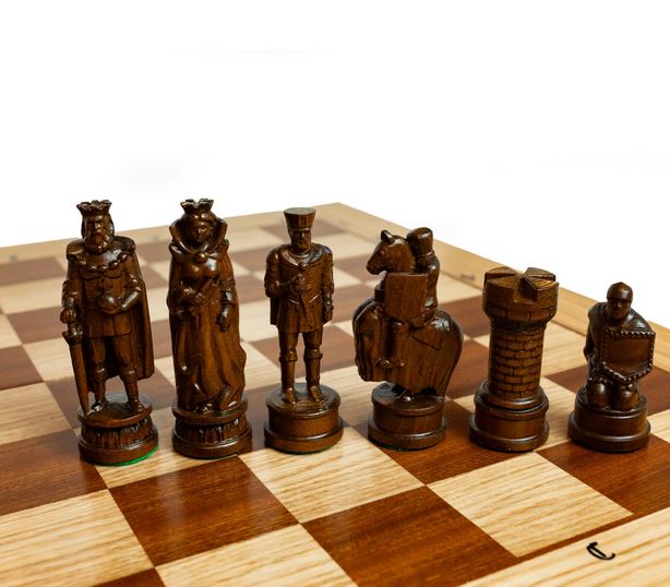 Schach mit Figuren, Nr. 126 aus Holz, Schachspiel 62x62x3,8 cm