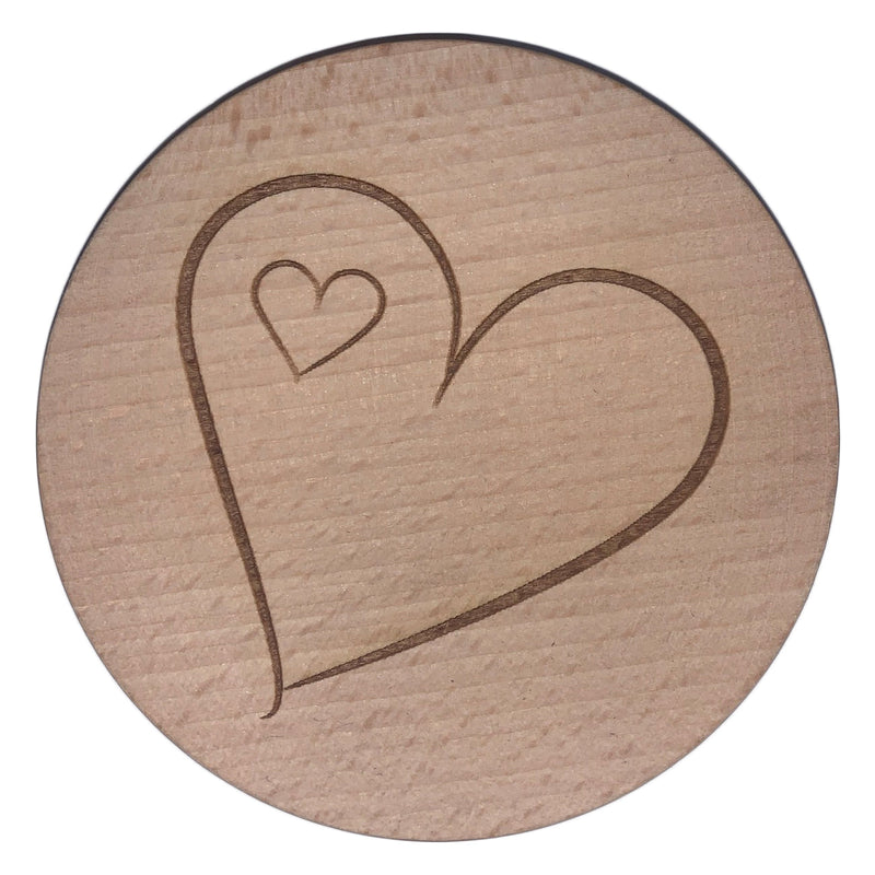 Glasuntersetzer mit Gravur "Herz" aus Buchenholz