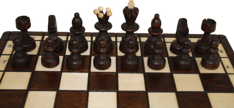 Schach mit Figuren, Nr. 134 aus Holz, Schachspiel 30x30x2,5 cm